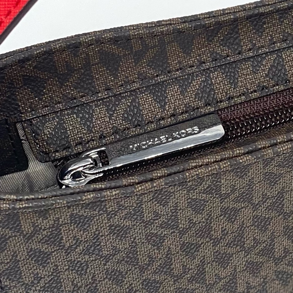 Michael Kors Jet Set Large Logo Messenger Crossbody Bag - Picture 10 of 12